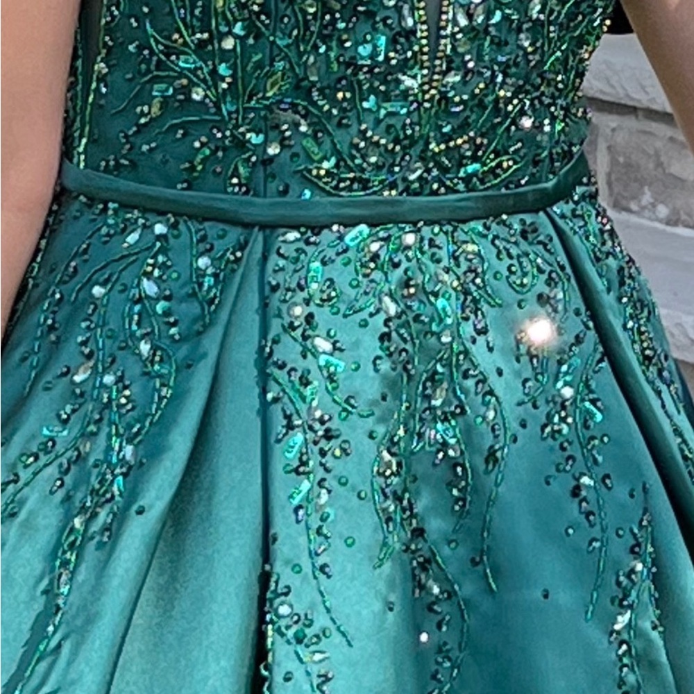 Prom dress wore once, size6.